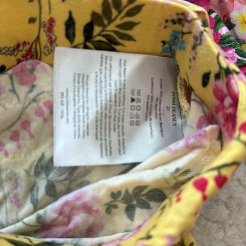 Posh Peanut Toddler Sets - 2T Tops and Bloomers - Hawaiian Prints Retired - Picture 5 of 9